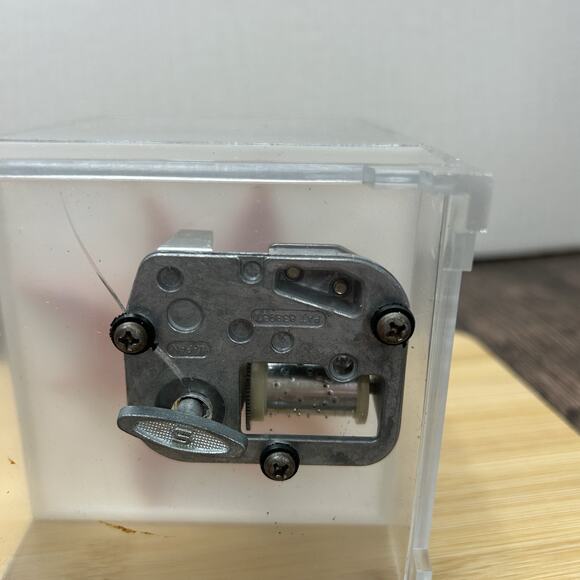 Vintage Christmas Santa Claus Rotating Music Box Santa Clause Coming to Town - Picture 5 of 11